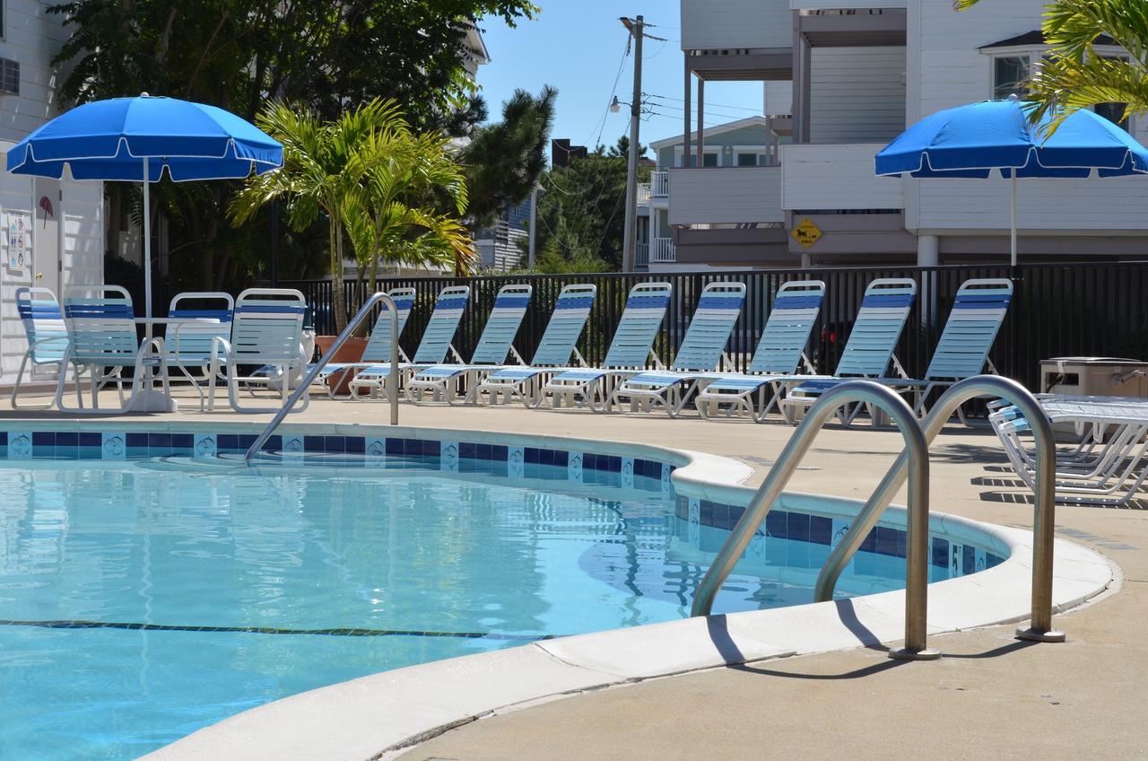 Adams Ocean Front Resort Dewey Beach Exterior photo